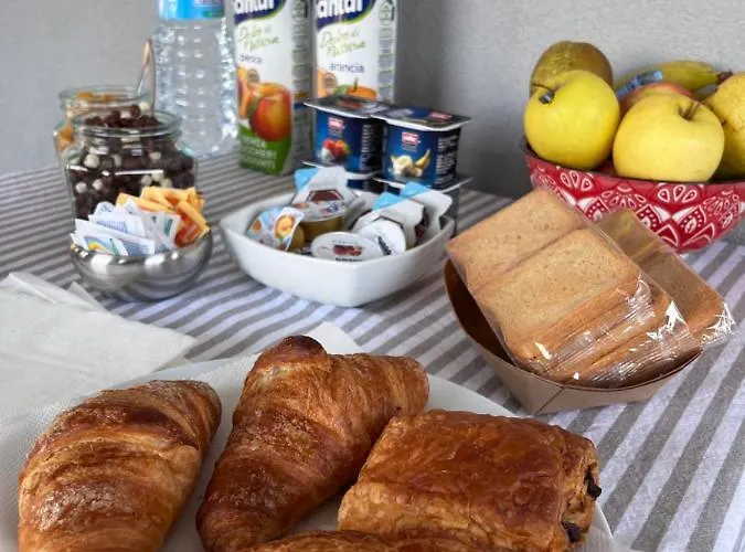 Bed & Breakfast A Due Passi Dal Mare 4*