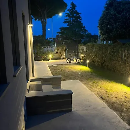 A Due Passi Dal Mare 4*