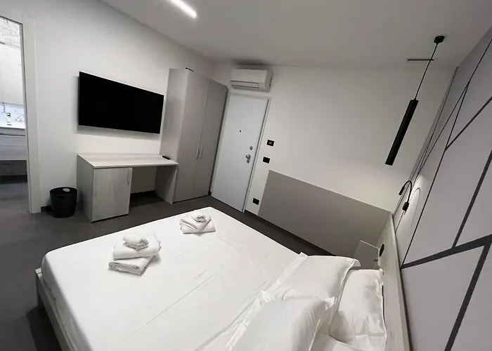 Oda ve Kahvaltı A Due Passi Dal Mare 4*