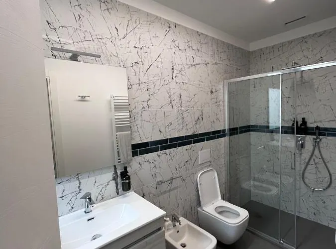 B&B A Due Passi Dal Mare 4*