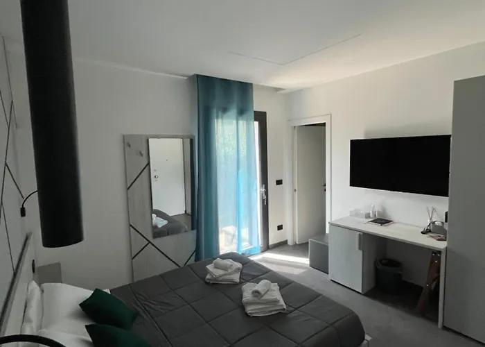 B&B A Due Passi Dal Mare 4*